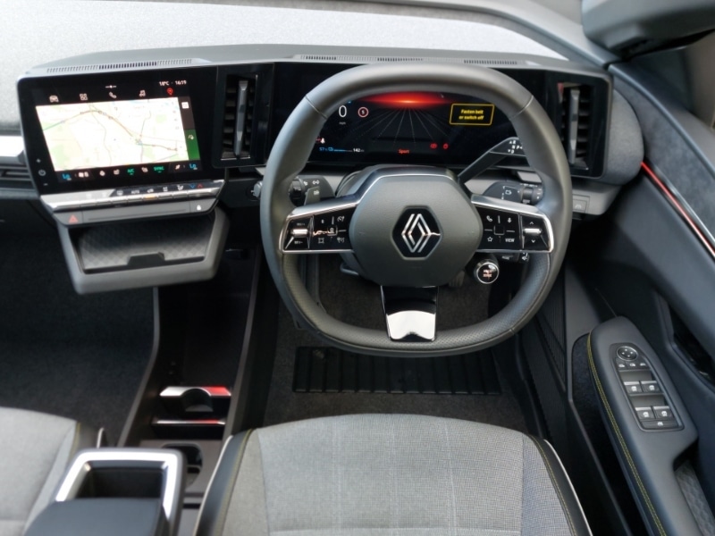 Used Renault Megane E Tech 2024 for sale - 76771438: Photo 7