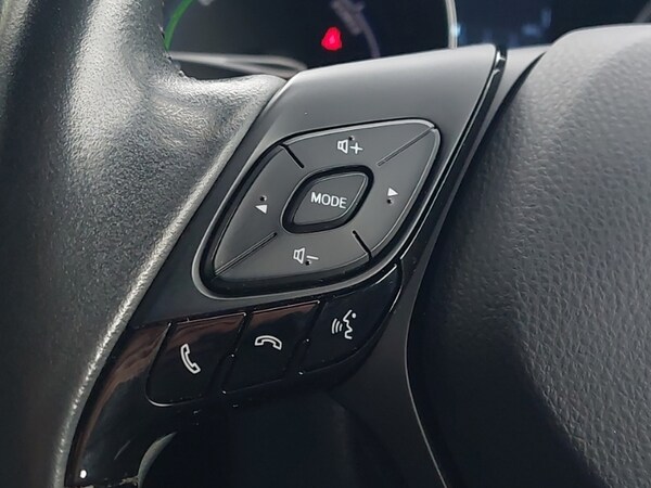 Used Toyota C-HR 2022 for sale - 76221389: Photo 18
