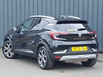 Used Renault Captur 2023 for sale - 77453813: Photo