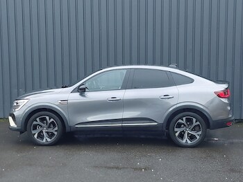 Used Renault Arkana 2023 for sale - 77008680: Photo