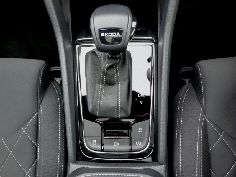 Used Skoda Karoq 2024 for sale - 76343404: Photo 15