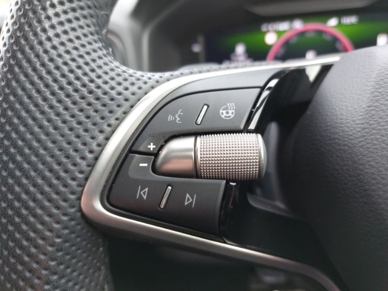 Used Skoda Karoq 2024 for sale - 76343404: Photo 16