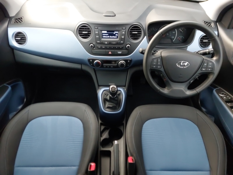 Used Hyundai i10 2018 for sale - 77265532: Photo 2