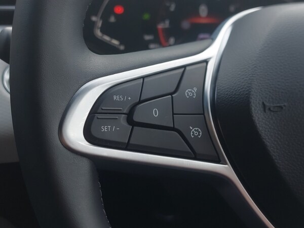 Used Renault Clio 2022 for sale - 75701862: Photo 18