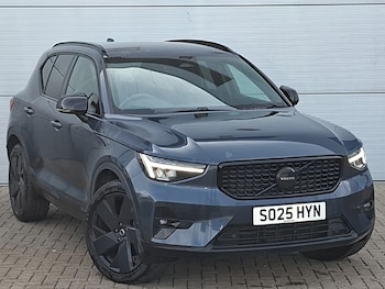 Used Volvo XC40 2025 for sale - 79546239: Photo
