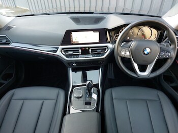 Used BMW 3 Series 2019 for sale - 77722187: Photo