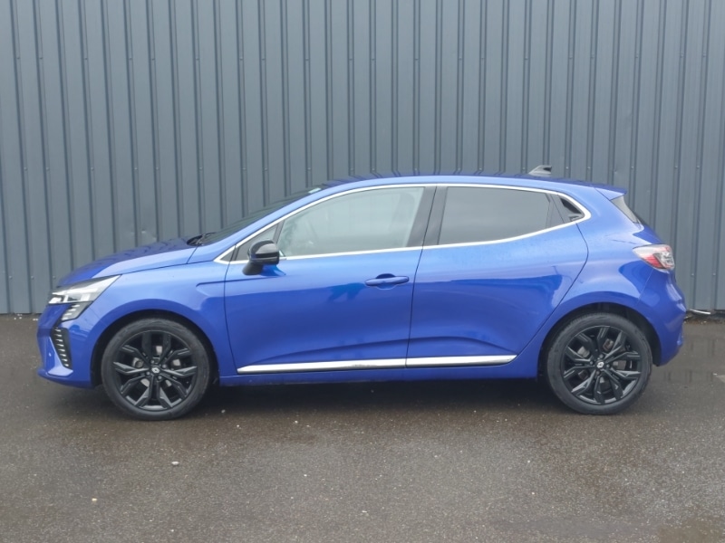 Used Renault Clio 2024 for sale - 77832656: Photo 4