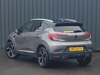 Used Renault Captur 2023 for sale - 76450763: Photo