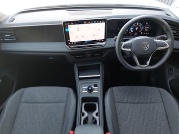 Used Volkswagen Tiguan 2024 for sale - 75429249: Photo