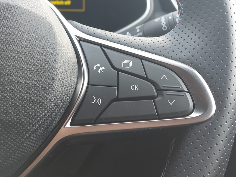 Used Renault Clio 2025 for sale - 78202713: Photo 15