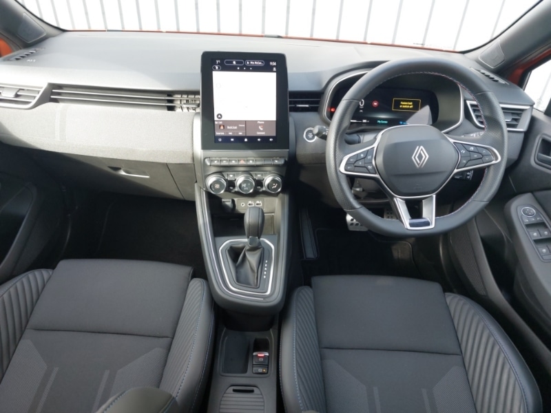 Used Renault Clio 2025 for sale - 78202713: Photo 2