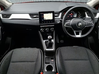 Used Renault Captur 2023 for sale - 78940855: Photo