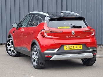 Used Renault Captur 2023 for sale - 78940855: Photo