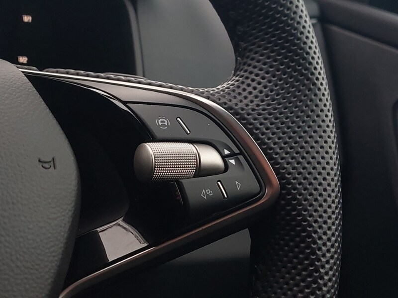 Used Skoda Karoq 2024 for sale - 77324923: Photo 18