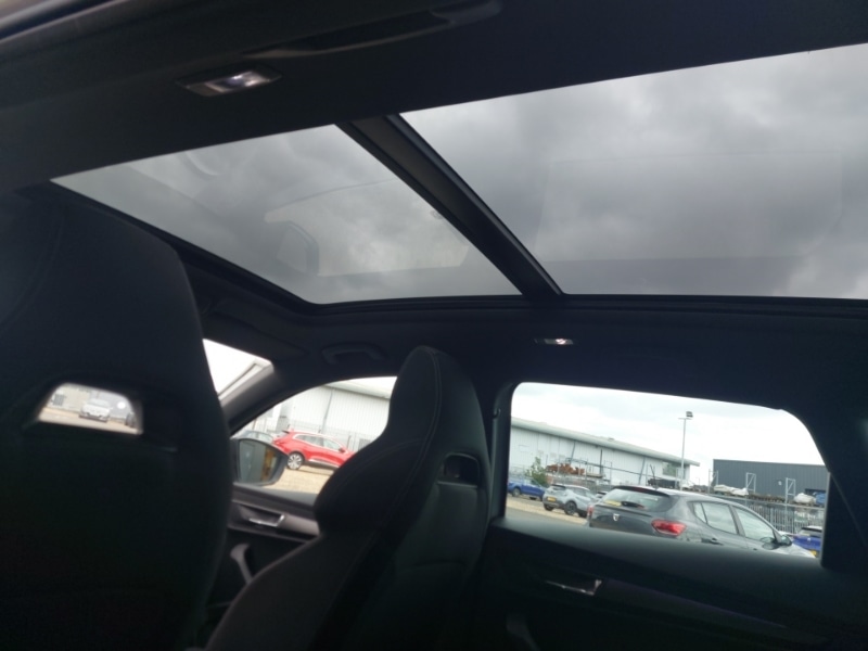 Used Skoda Karoq 2024 for sale - 76983533: Photo 13