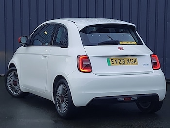 Used Fiat 500 2023 for sale - 77228873: Photo