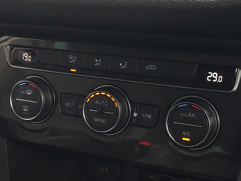 Used Volkswagen Tiguan 2018 for sale - 76708150: Photo 15