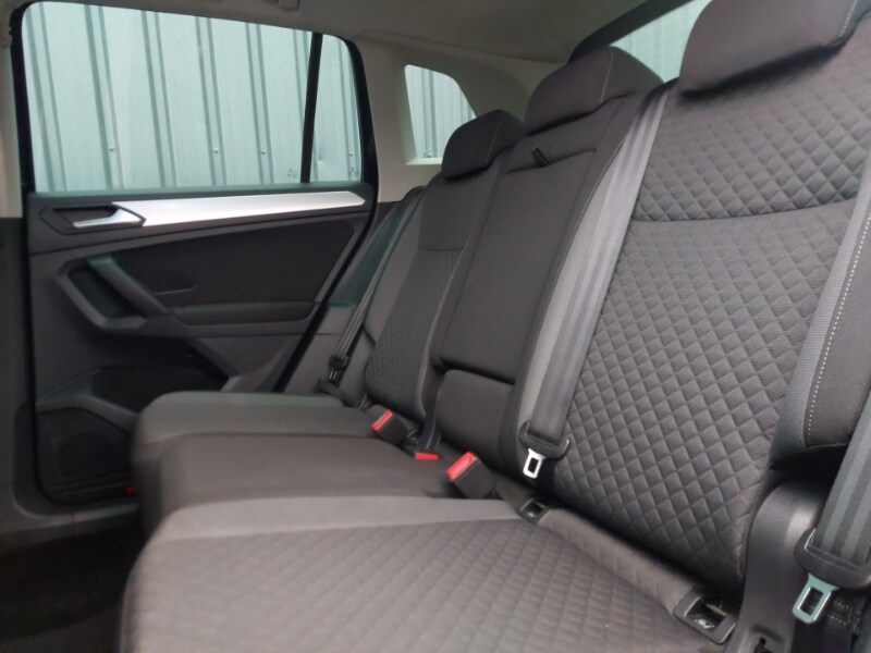 Used Volkswagen Tiguan 2018 for sale - 76708150: Photo 6