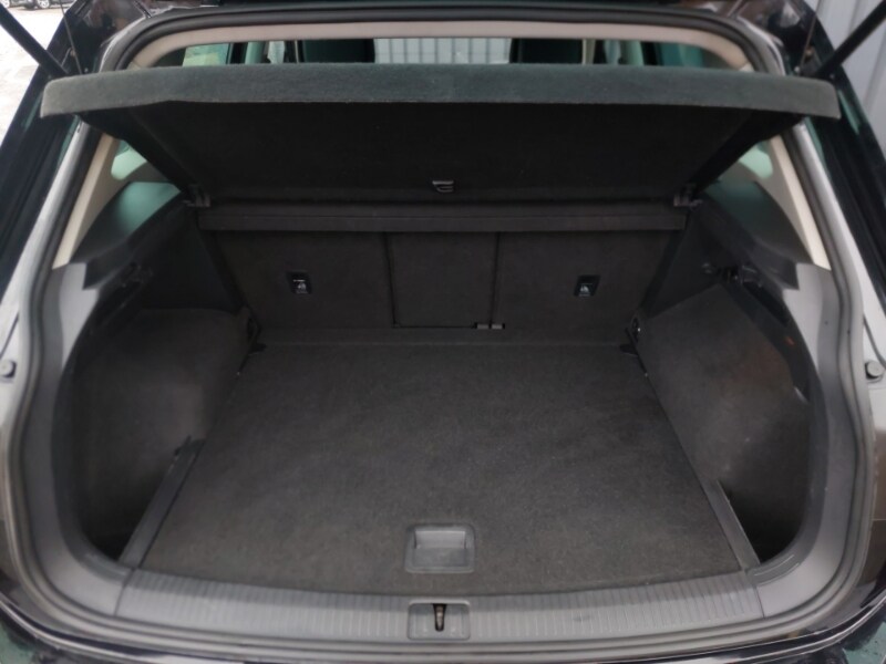Used Volkswagen Tiguan 2018 for sale - 76708150: Photo 8