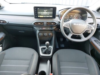 Used Dacia Sandero Stepway 2023 for sale - 77751503: Photo