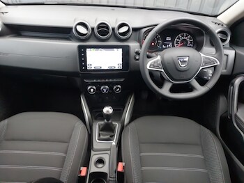 Used Dacia Duster 2022 for sale - 78317931: Photo