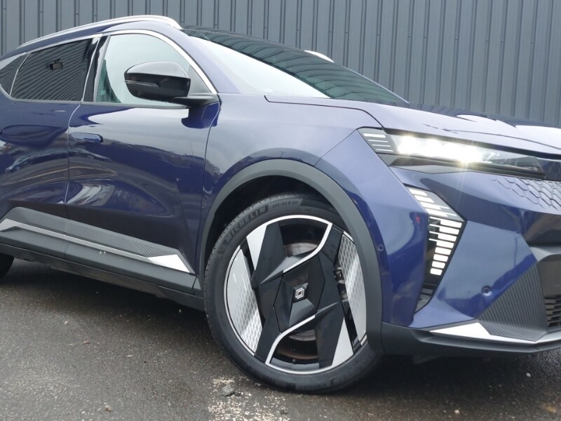 Used Renault Scenic E-Tech 2024 for sale - 77832634: Photo 9