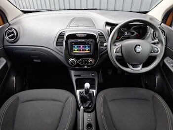 Used Renault Captur 2019 for sale - 78490434: Photo