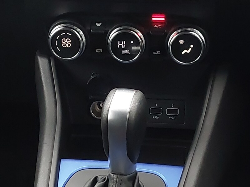 Used Renault Captur 2020 for sale - 77544093: Photo 11