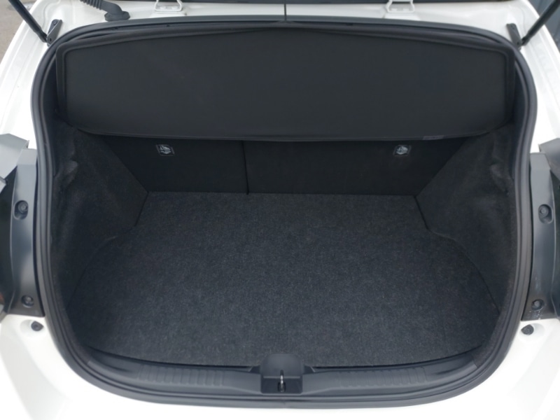 Used Toyota Yaris 2022 for sale - 76420903: Photo 8