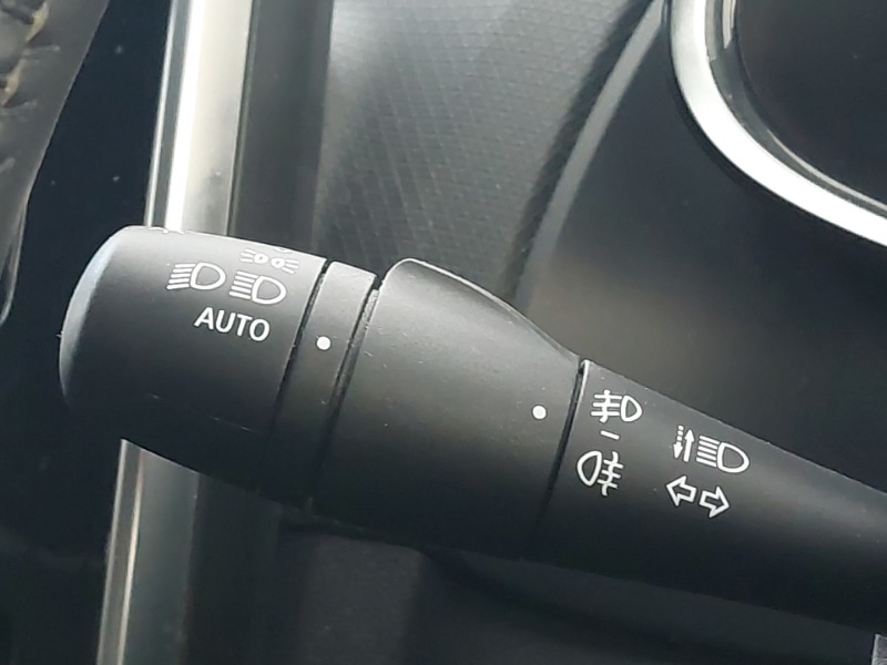 Used Renault Clio 2016 for sale - 78057376: Photo 15