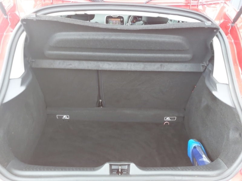 Used Renault Clio 2016 for sale - 78057376: Photo 8