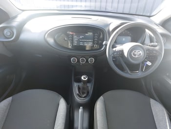 Used Toyota Aygo X 2023 for sale - 77790479: Photo