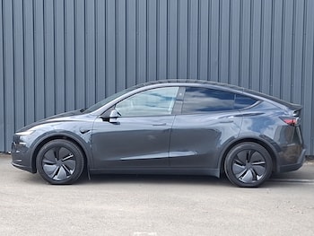 Used Tesla Model Y 2025 for sale - 78498504: Photo