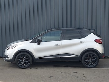 Used Renault Captur 2017 for sale - 76180584: Photo