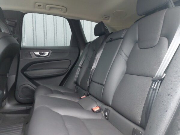 Used Volvo XC60 2024 for sale - 76116572: Photo 6