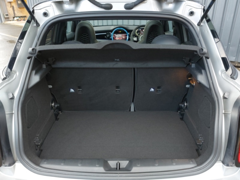 Used MINI Hatch 2023 for sale - 77623100: Photo 8