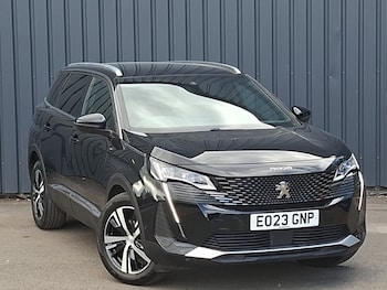 Used Peugeot 5008 2023 for sale - 79452331: Photo