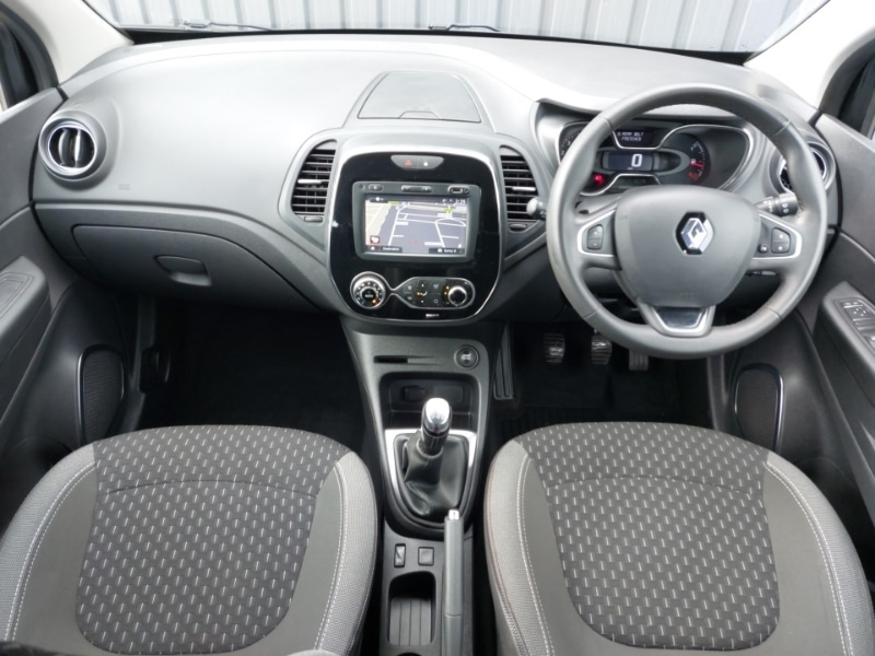 Used Renault Captur 2018 for sale - 78041205: Photo 2