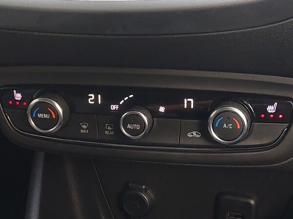 Used Vauxhall Crossland 2021 for sale - 76275759: Photo 13