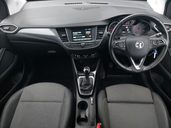 Used Vauxhall Crossland 2021 for sale - 76275759: Photo 2