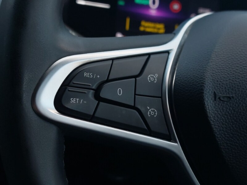 Used Renault Clio 2024 for sale - 77379804: Photo 17