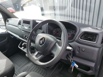 Used Renault Master 2023 for sale - 77677857: Photo