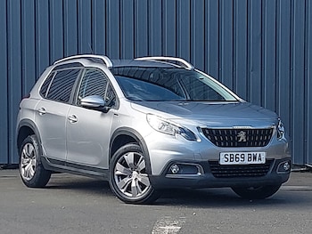 Used Peugeot 2008 2019 for sale - 76502385: Photo