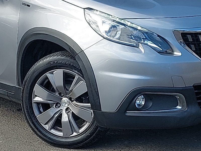 Used Peugeot 2008 2019 for sale - 76502385: Photo 9