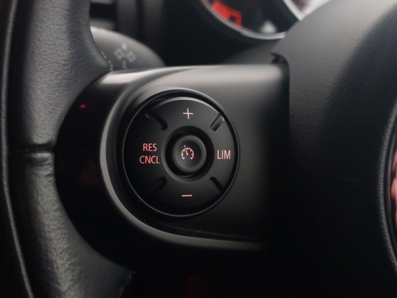 Used MINI Hatch 2018 for sale - 77466876: Photo 15