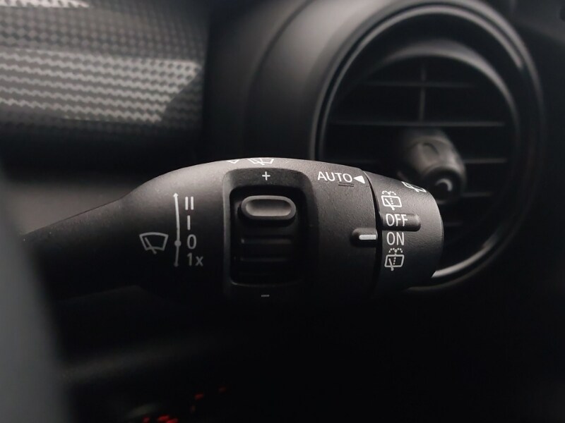 Used MINI Hatch 2018 for sale - 77466876: Photo 18