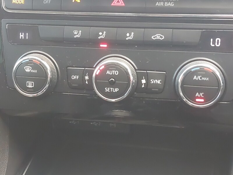 Used SEAT Leon 2019 for sale - 77896920: Photo 17