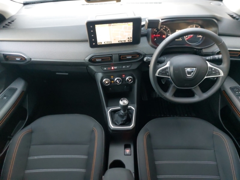 Used Dacia Sandero Stepway 2021 for sale - 77105655: Photo 2