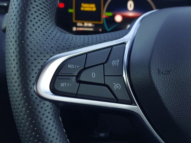 Used Renault Clio 2023 for sale - 77105651: Photo 17