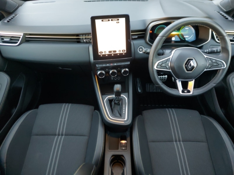 Used Renault Clio 2023 for sale - 77105651: Photo 2